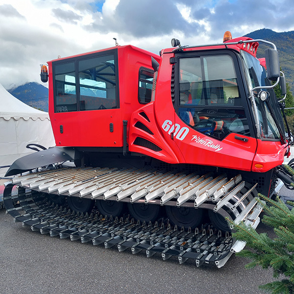 Le PistenBully cabine a fait sensation au Salon Alpin d’Albertville